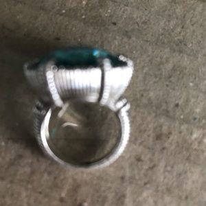 Judith Ripka beautiful blue Topaz ring size 6
